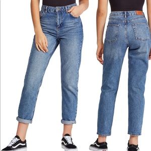 BDG Urban Outfitters Mom Jeans